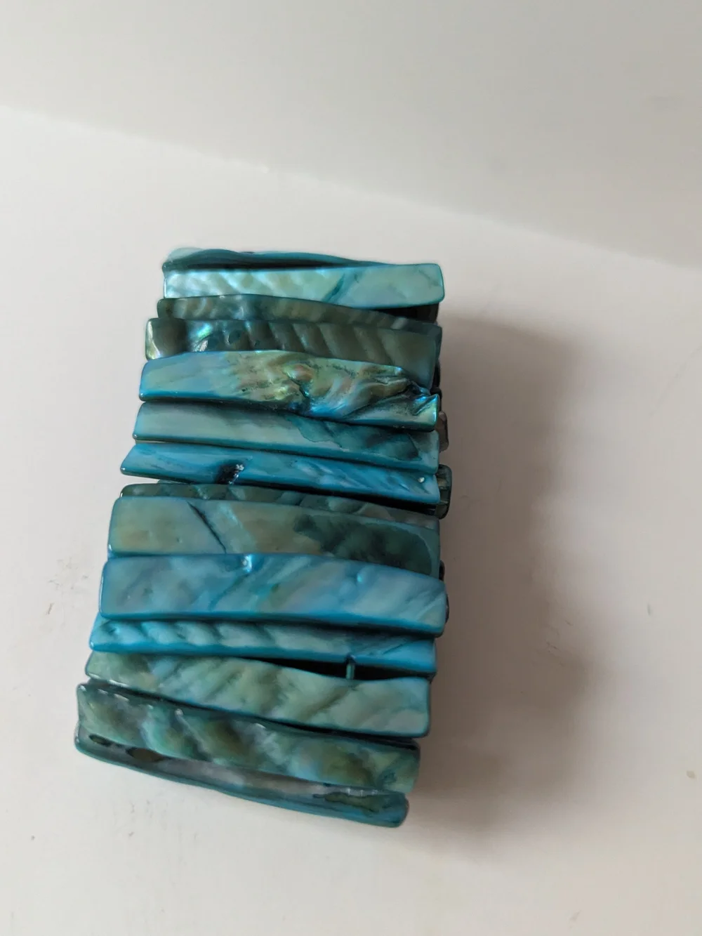 Turquoise Blue Shell Chip Stretch Bracelet